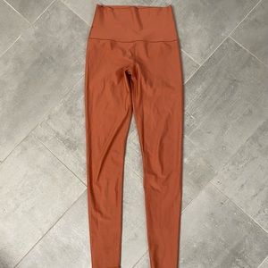 Aeries offline shine legging